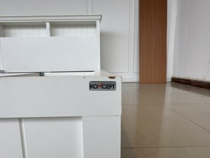 เตียง 5 ฟุต แบรนด์ KONCEPT 2 ลิ้นชัก