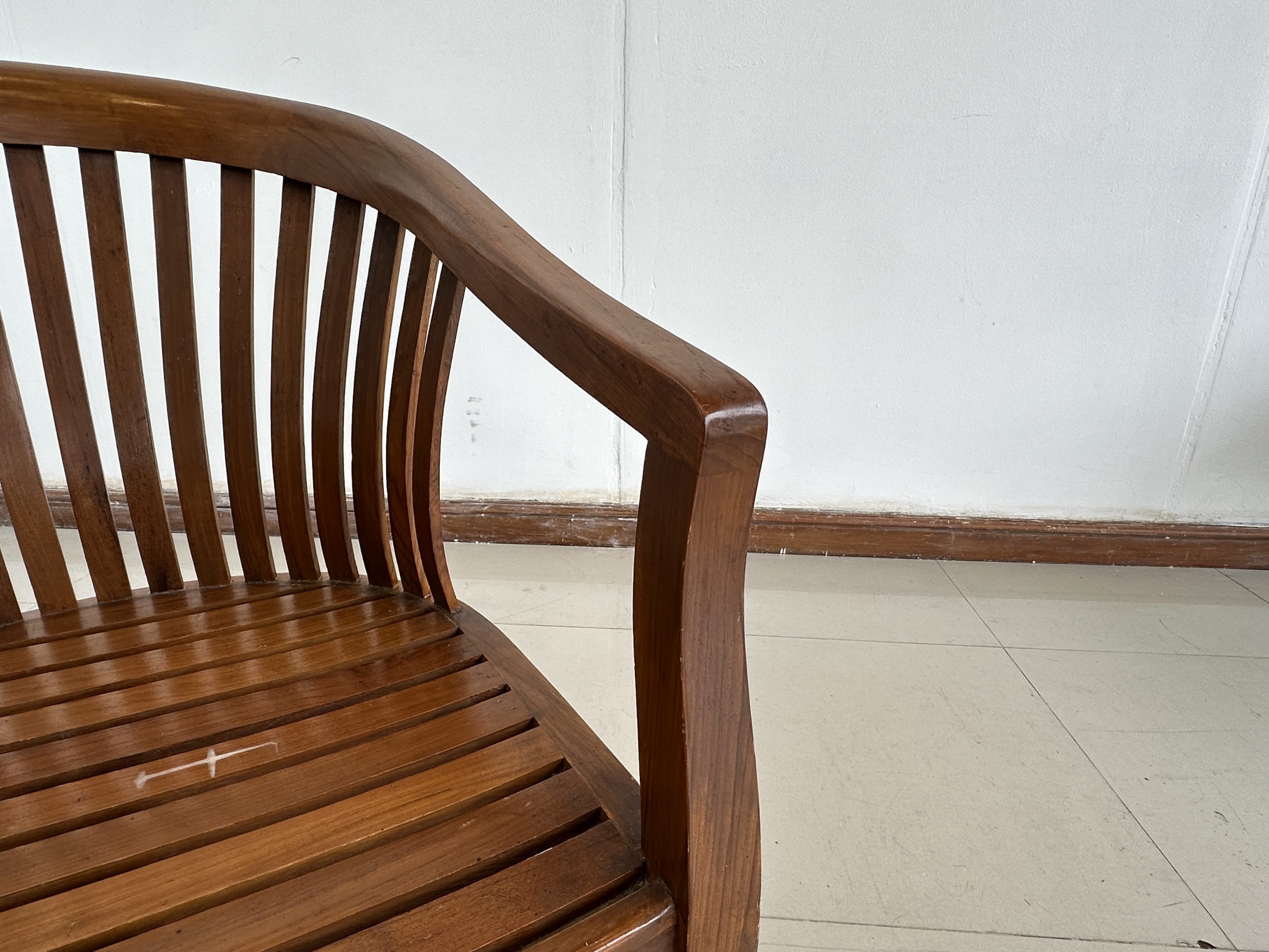 ชุดรับแขกไม้สัก เบาะและพิงหลังตีระแนง สีน้ำตาล ชุดรับแขกไม้สัก เบาะและพิงหลังตีระแนง สีน้ำตาล