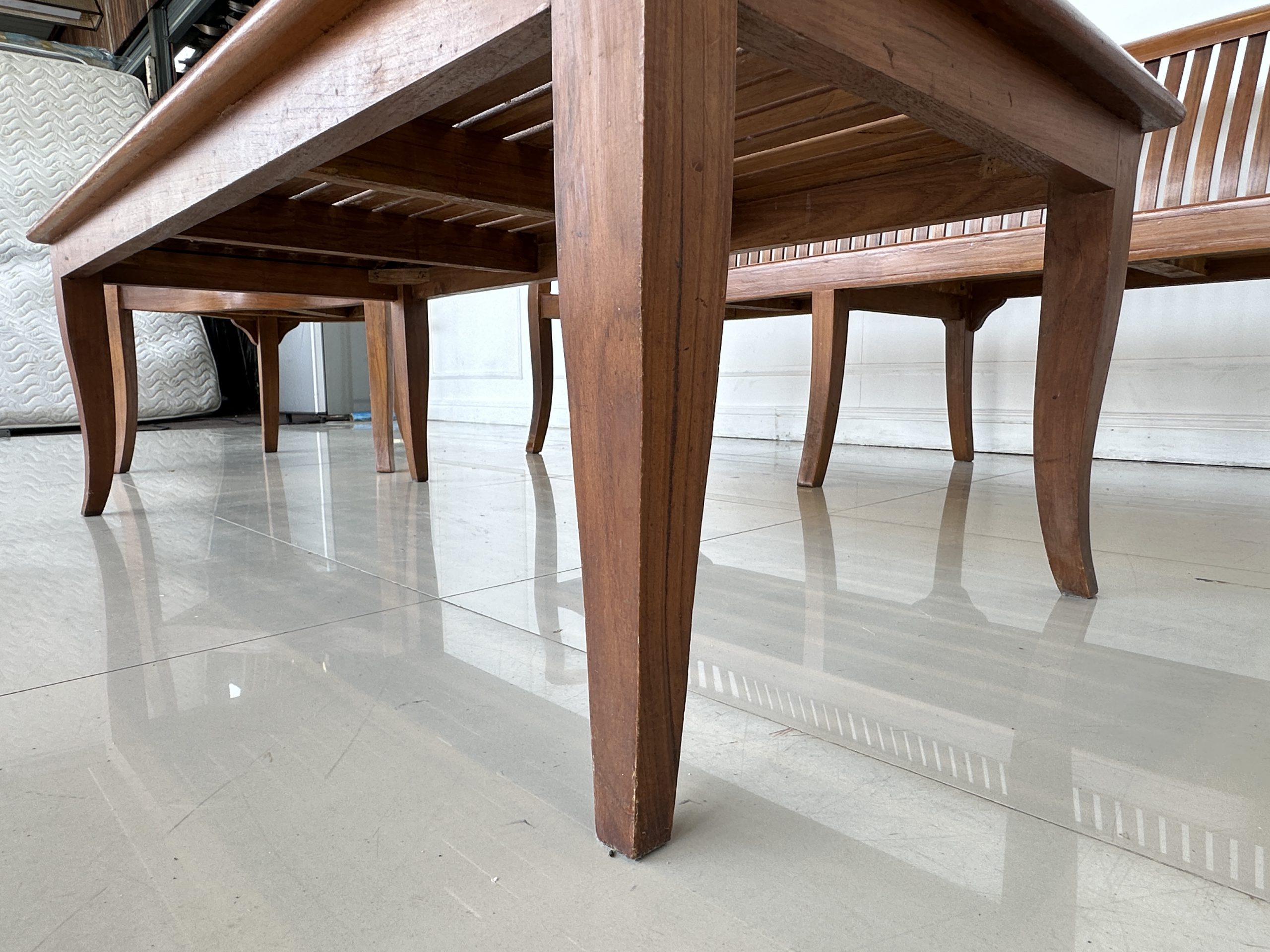 ชุดรับแขกไม้สัก เบาะและพิงหลังตีระแนง สีน้ำตาล ชุดรับแขกไม้สัก เบาะและพิงหลังตีระแนง สีน้ำตาล