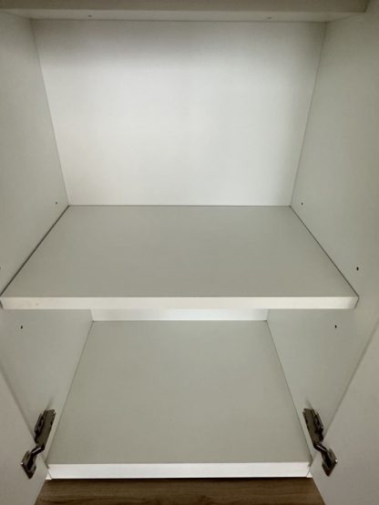 ตู้เก็บเอกสาร 2 บานเปิด 2 ชั้นวาง โครงไม้ MDF สีขาว