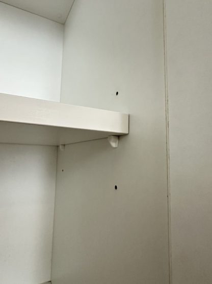 ตู้เก็บเอกสาร 2 บานเปิด 2 ชั้นวาง โครงไม้ MDF สีขาว