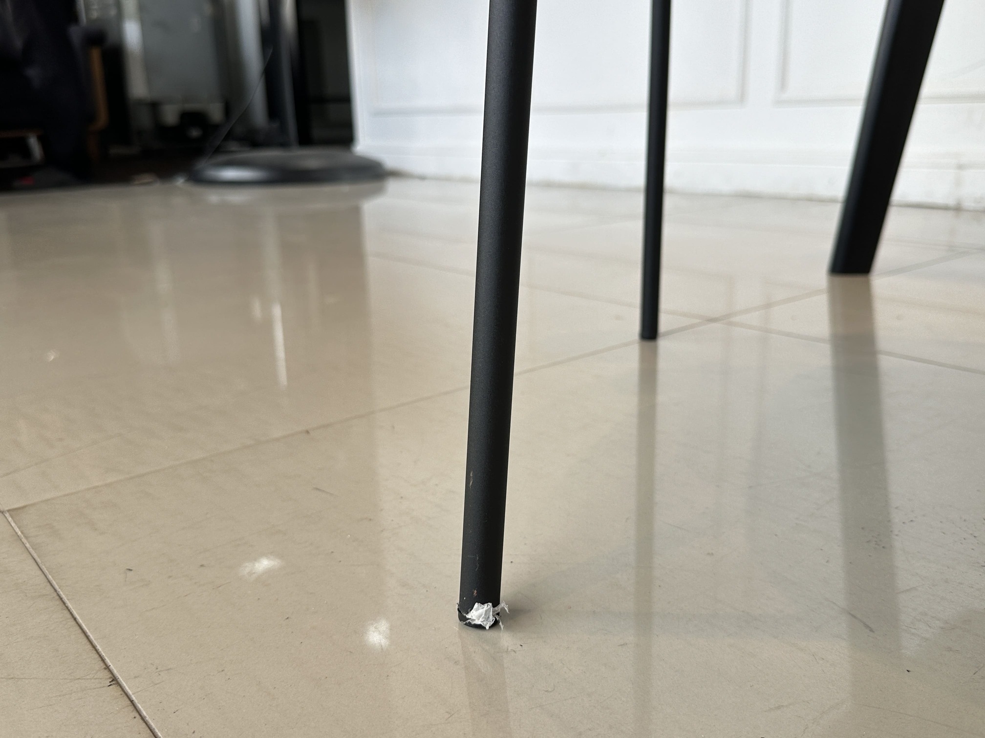 ชุดโต๊ะทานอาหาร 4 ที่นั่ง ท็อปไม้ MDF สีบีช ชุดโต๊ะทานอาหาร 4 ที่นั่ง ท็อปไม้ MDF สีบีช