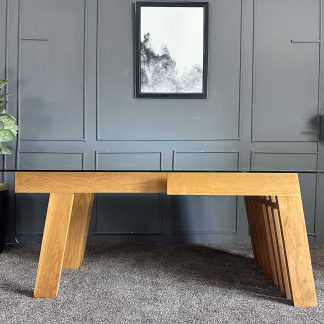 โต๊ะคอฟฟี่เทเบิ้ล ท็อปหินอ่อนวงรี ฐานและขาเหล็ก