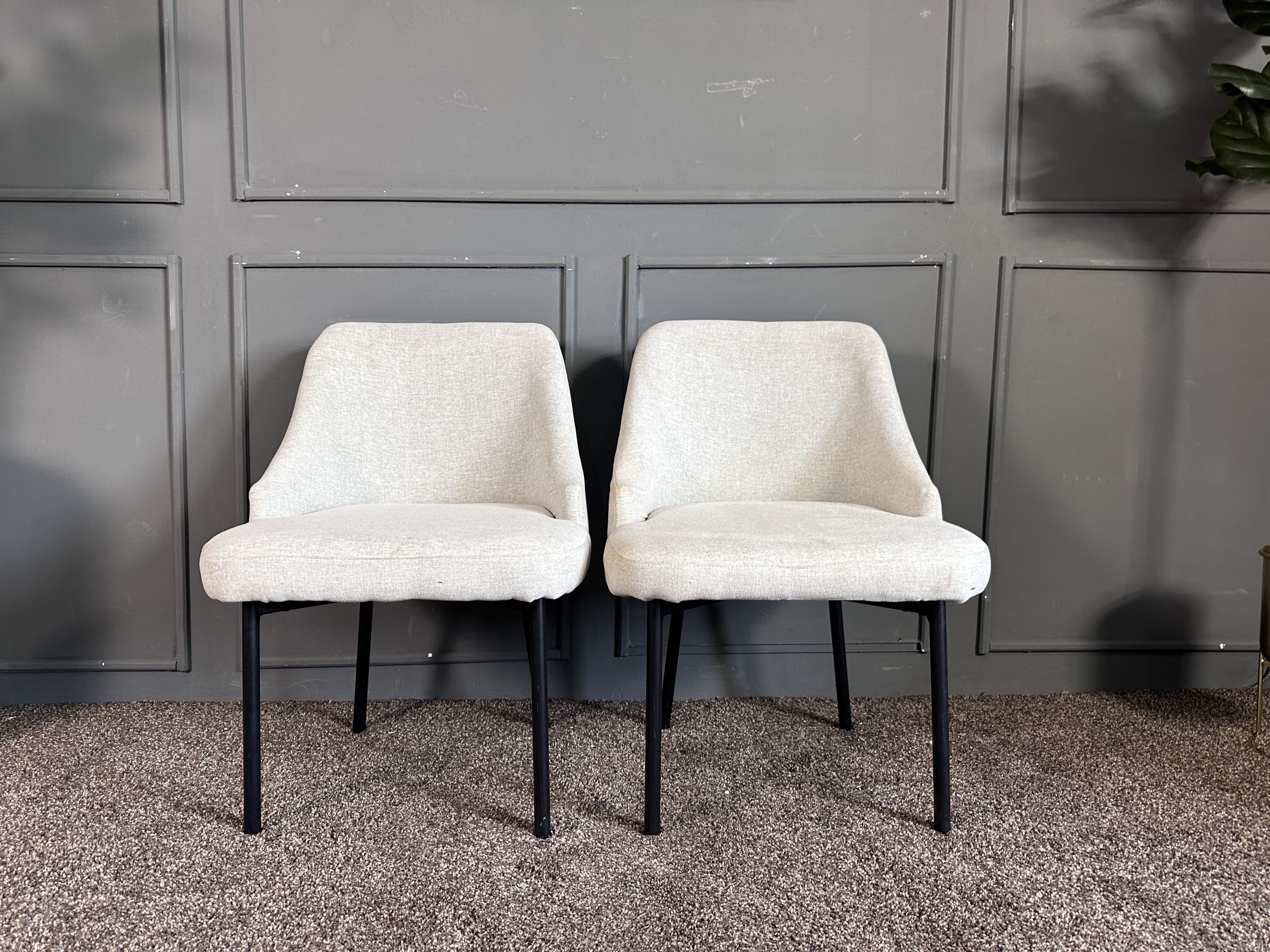 ชุดโต๊ะรับประทานอาหาร 2 ที่นั่ง ชุดโต๊ะรับประทานอาหาร 2 ที่นั่ง