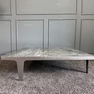 โต๊ะกลาง ท็อปหินอ่อนสีเทา… โต๊ะกลาง ท็อปหินอ่อนสีเทา…