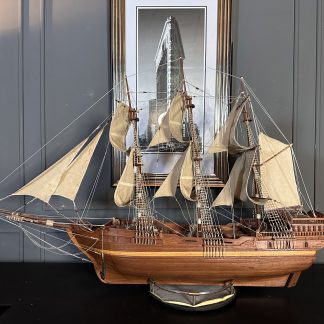 โมเดลไม้เรือสำเภาโบราณ (ไ… โมเดลไม้เรือสำเภาโบราณ (ไ…