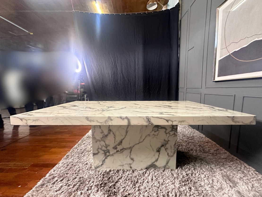 โต๊ะรับประทานอาหารหินอ่อน 8 ที่นั่ง พร้อมเก้าอี้ โต๊ะรับประทานอาหารหินอ่อน 8 ที่นั่ง พร้อมเก้าอี้