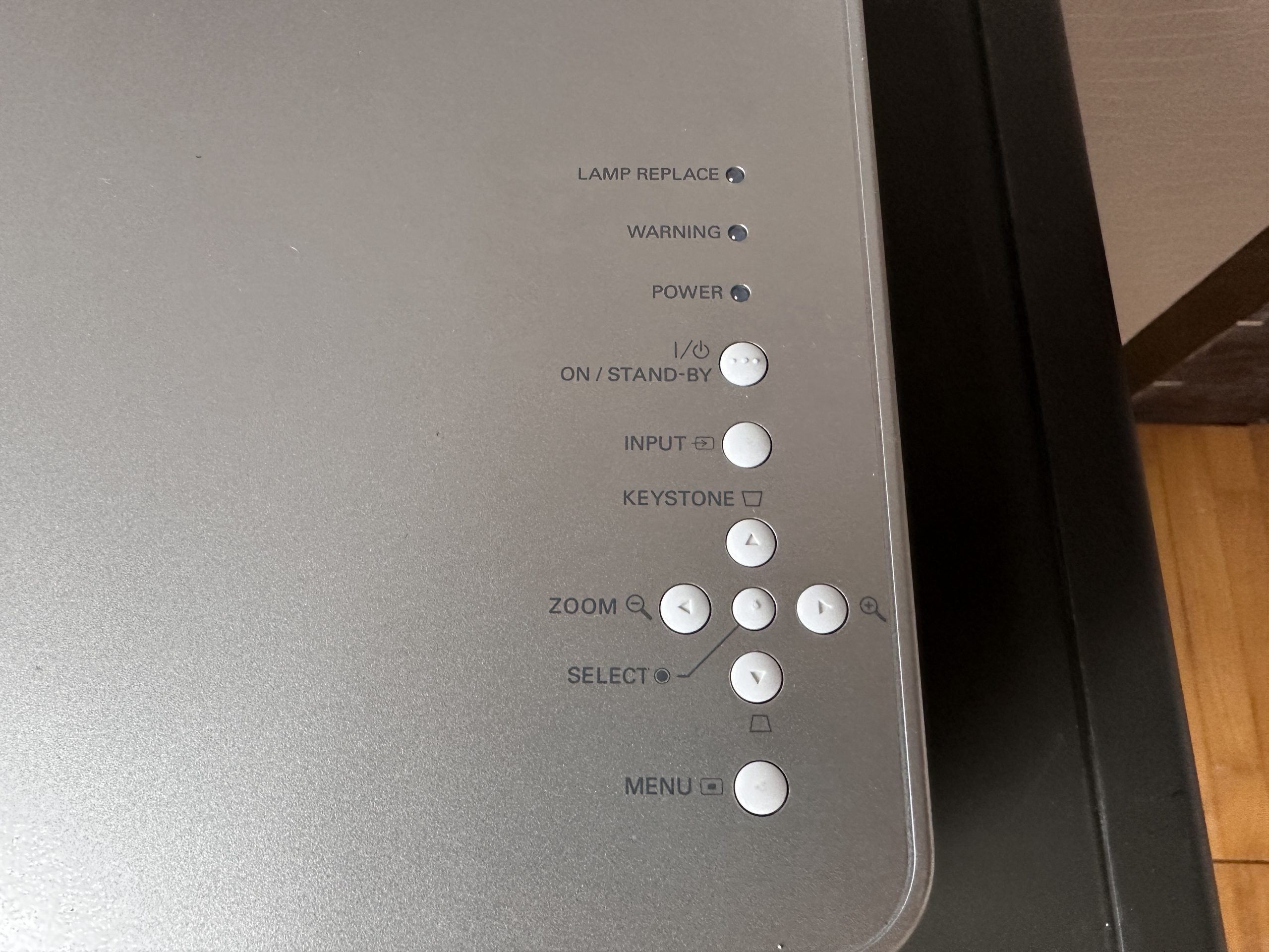 โปรเจคเตอร์ แบรนด์ OKI Model OKI-P15X โปรเจคเตอร์ แบรนด์ OKI Model OKI-P15X