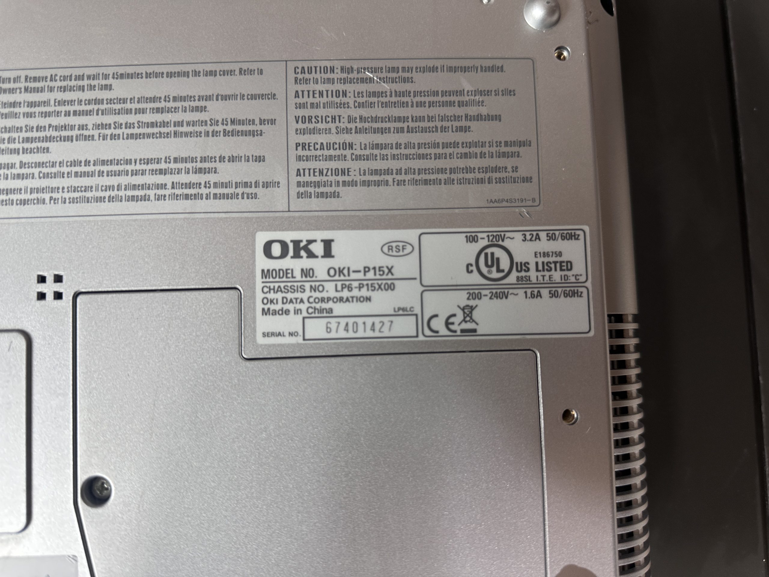 โปรเจคเตอร์ แบรนด์ OKI Model OKI-P15X โปรเจคเตอร์ แบรนด์ OKI Model OKI-P15X