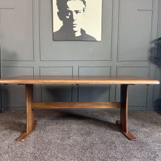 โต๊ะกลาง ไม้สนประสานทั้งต… โต๊ะกลาง ไม้สนประสานทั้งต…