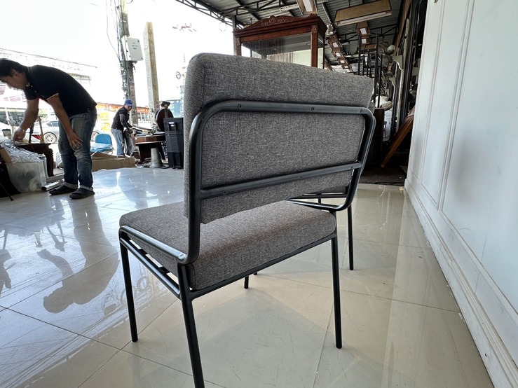 ชุดโต๊ะทานอาหาร 2 ที่นั่ง ท็อปไม้ MDF ปิดผิวลายหินอ่อนสีขาว ขาเหล็กสีดำ พร้อมเก้าอี้ ชุดโต๊ะทานอาหาร 2 ที่นั่ง ท็อปไม้ MDF ปิดผิวลายหินอ่อนสีขาว ขาเหล็กสีดำ พร้อมเก้าอี้