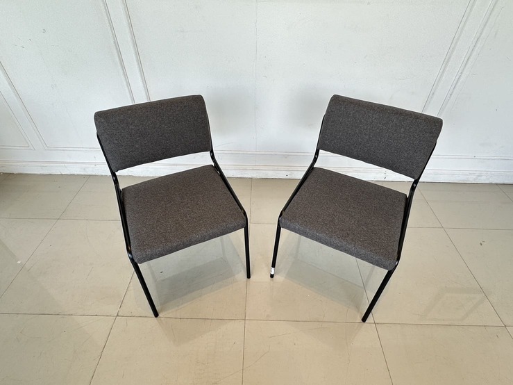 ชุดโต๊ะทานอาหาร 2 ที่นั่ง ท็อปไม้ MDF ปิดผิวลายหินอ่อนสีขาว ขาเหล็กสีดำ พร้อมเก้าอี้ ชุดโต๊ะทานอาหาร 2 ที่นั่ง ท็อปไม้ MDF ปิดผิวลายหินอ่อนสีขาว ขาเหล็กสีดำ พร้อมเก้าอี้