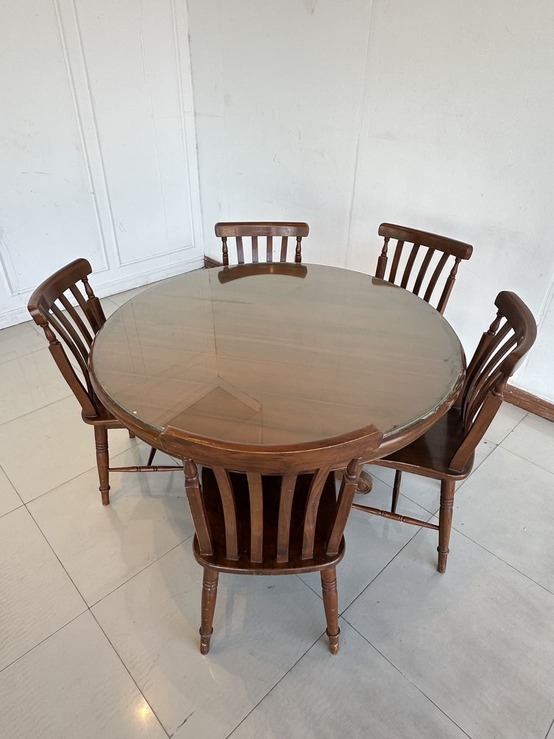 ชุดโต๊ะทานอาหารไม้สัก 5 ที่นั่ง ชุดโต๊ะทานอาหารไม้สัก 5 ที่นั่ง