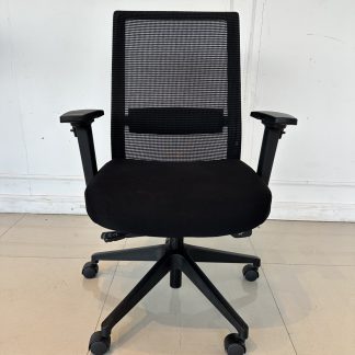 เก้าอี้สำนักงาน แบรนด์ KOKUYO รุ่น ENTRY2