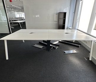 โต๊ะทำงานกลุ่ม 4 ที่นั่ง … โต๊ะทำงานกลุ่ม 4 ที่นั่ง …