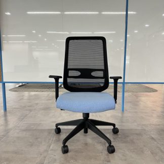 เก้าอี้สำนักงาน แบรนด์ LA…