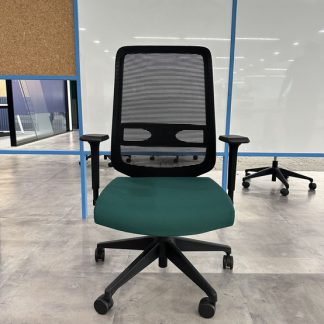 เก้าอี้สำนักงาน แบรนด์ LA…