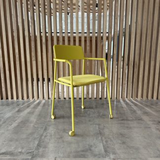 เก้าอี้พับ แบรนด์ KOKUYO …