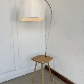 โคมไฟสล็อต แบรนด์ HOOK…