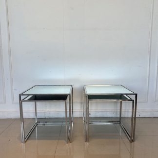 โต๊ะข้าง ท็อปกระจกสี่เหลี…