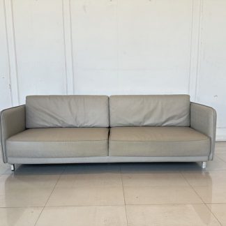 โซฟา 3 ที่นั่ง สไตล์หลุยส์ เบาะผ้าลายดอก โครงขาไม้จริงสีน้ำตาล