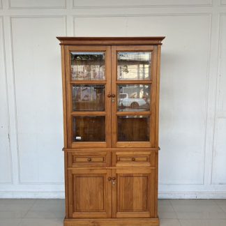 ตู้โชว์ไม้สัก 4 บานเปิด 2… ตู้โชว์ไม้สัก 4 บานเปิด 2…