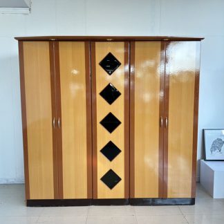 ตู้เสื้อผ้า สไตล์วินเทจ 5… ตู้เสื้อผ้า สไตล์วินเทจ 5…