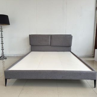 เตียงนอน 5 ฟุต โครงไม้ MD… เตียงนอน 5 ฟุต โครงไม้ MD…