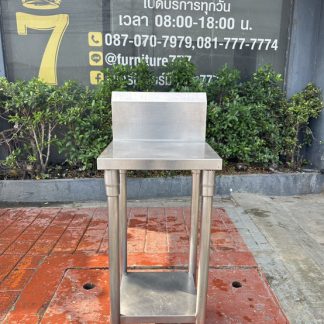 โต๊ะเตรียมสแตนเลส เกรด 304 เข้ามุม 2 ชั้นวาง (ขนาดกว้าง 40 CM.)