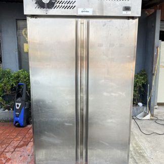 ตู้แช่แข็งฝาบน แบรนด์ Sanden Intercool รุ่น SNH-0455 ขนาด 14.1 คิว