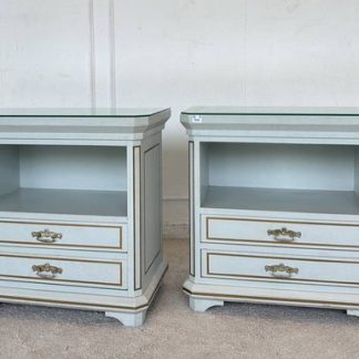 ตู้ข้างเตียง สไตล์หลุยส์ …