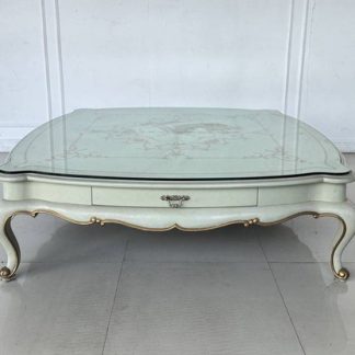 โต๊ะกลาง สไตล์หลุยส์ ท็อป… โต๊ะกลาง สไตล์หลุยส์ ท็อป…
