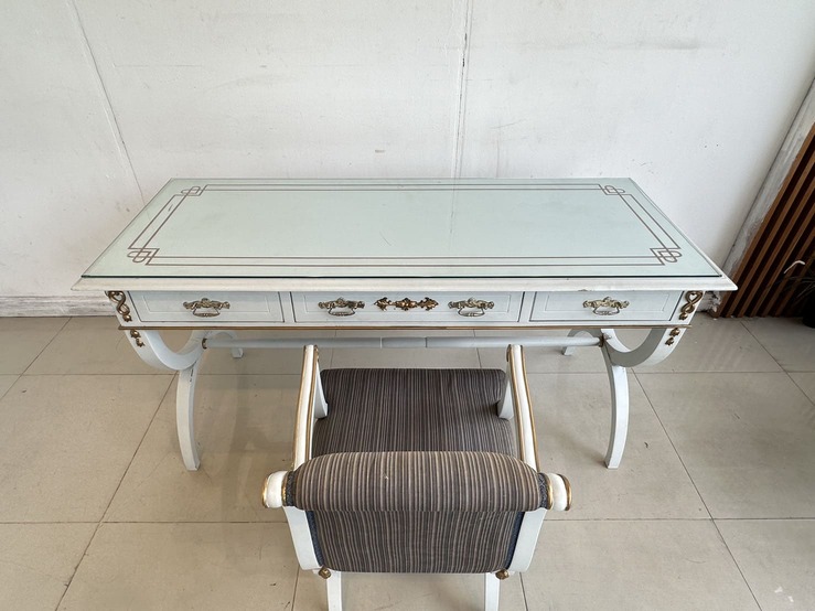 ชุดโต๊ะทำงาน สไตล์หลุยส์ ชุดโต๊ะทำงาน สไตล์หลุยส์