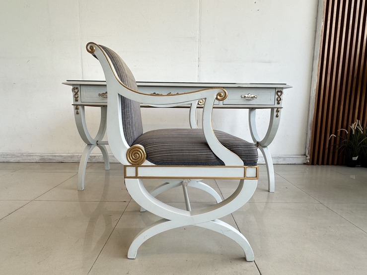 ชุดโต๊ะทำงาน สไตล์หลุยส์ ชุดโต๊ะทำงาน สไตล์หลุยส์