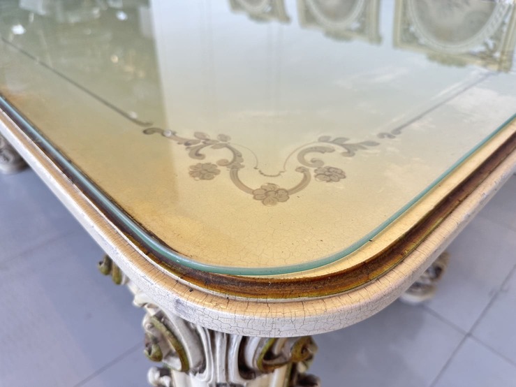 ชุดโต๊ะทานอาหาร สไตล์หลุยส์ 8 ที่นั่ง ท็อปกระจก ไม้จริงกลางไม้ MDF โครงขาแกะสลัก พร้อมเก้าอี้ ชุดโต๊ะทานอาหาร สไตล์หลุยส์ 8 ที่นั่ง ท็อปกระจก ไม้จริงกลางไม้ MDF โครงขาแกะสลัก พร้อมเก้าอี้