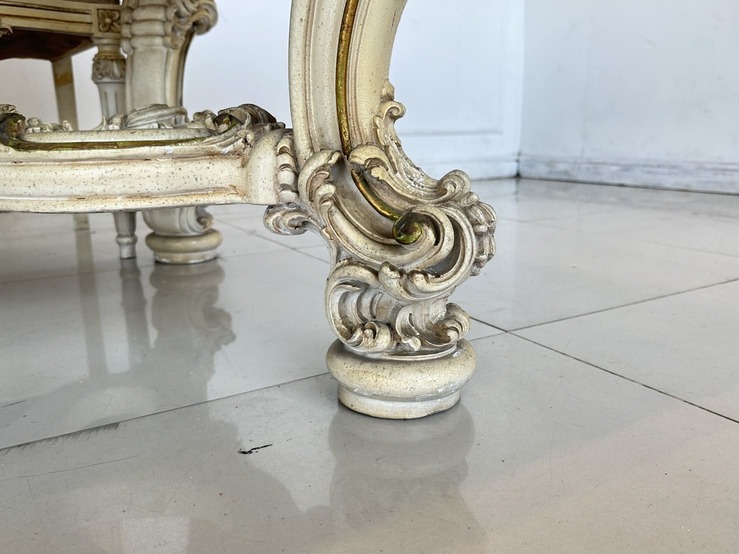 ชุดโต๊ะทานอาหาร สไตล์หลุยส์ 8 ที่นั่ง ท็อปกระจก ไม้จริงกลางไม้ MDF โครงขาแกะสลัก พร้อมเก้าอี้ ชุดโต๊ะทานอาหาร สไตล์หลุยส์ 8 ที่นั่ง ท็อปกระจก ไม้จริงกลางไม้ MDF โครงขาแกะสลัก พร้อมเก้าอี้