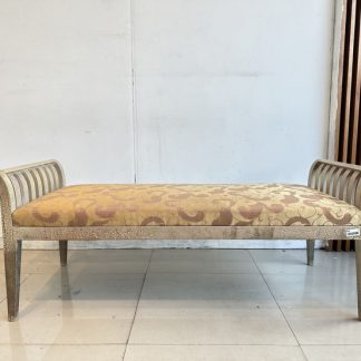 ม้านั่งยาว เบาะผ้าบายดอกไ…