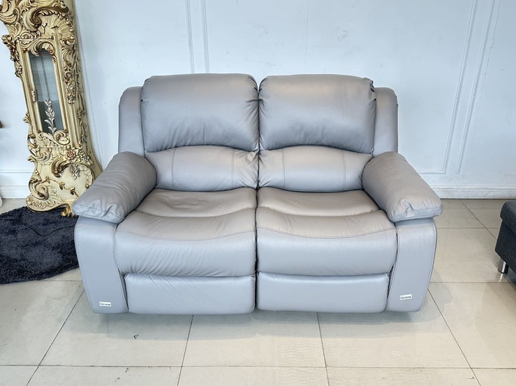 โซฟาปรับไฟฟ้า 2 ที่นั่ง แบรนด์ NOVENA รุ่น ELZA เบาะหนังแท้ผิวสัมผัสสีเทา โซฟาปรับไฟฟ้า 2 ที่นั่ง แบรนด์ NOVENA รุ่น ELZA เบาะหนังแท้ผิวสัมผัสสีเทา