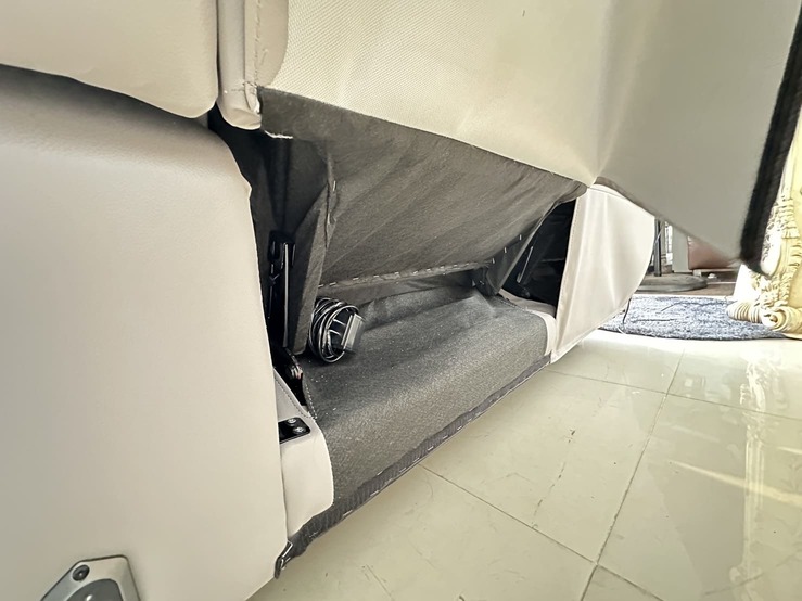 โซฟาปรับไฟฟ้า 2 ที่นั่ง แบรนด์ NOVENA รุ่น ELZA เบาะหนังแท้ผิวสัมผัสสีเทา โซฟาปรับไฟฟ้า 2 ที่นั่ง แบรนด์ NOVENA รุ่น ELZA เบาะหนังแท้ผิวสัมผัสสีเทา