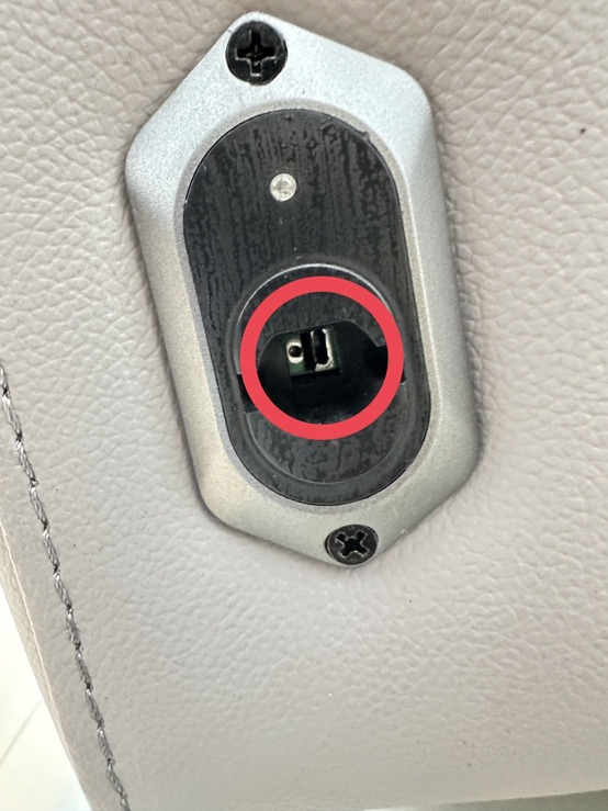 โซฟาปรับไฟฟ้า 2 ที่นั่ง แบรนด์ NOVENA รุ่น ELZA เบาะหนังแท้ผิวสัมผัสสีเทา โซฟาปรับไฟฟ้า 2 ที่นั่ง แบรนด์ NOVENA รุ่น ELZA เบาะหนังแท้ผิวสัมผัสสีเทา