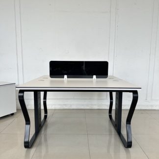 โต๊ะทำงานคู่ (หน้าชนกัน) …