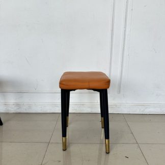 เก้าอี้เบาะไม้จริง โครงขาเหล็กสีดำ