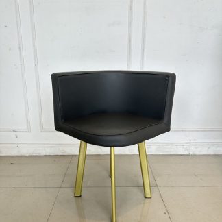 เก้าอี้ เบาะหนัง PU สีเทา หลังสีเทาเข้ม โครงขาเหล็กสีดำ