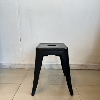 เก้าอี้เหล็ก สีดำ