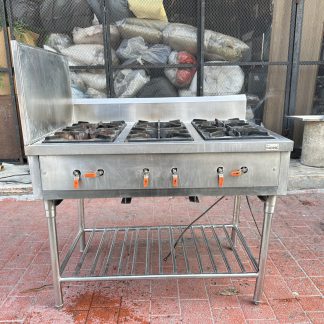 เตาสแตนเลส เกรด 304 (เตายุโรป) 6 หัว หัวเตา KB 5 ใต้เตามีชั้นวางระแนง