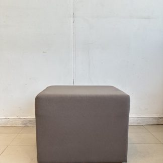 สตูล เบาะผ้าสีเทา โครงไม้ MDF ฐานสีน้ำตาล