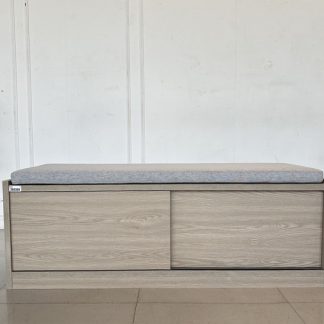 ตู้เก็บรองเท้า 2 บานเลื่อ…