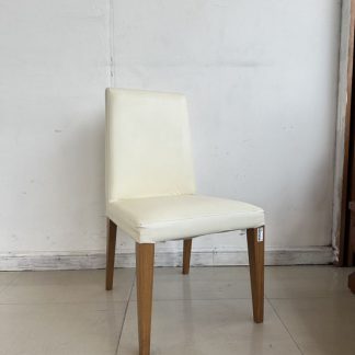 เก้าอี้ เบาะแผ้าสีเทาเข้ม โครงขาเหล็กสีดำ