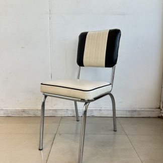 เก้าอี้ เบาะหนัง PU สีขาว พิงหลังสีดำ-ขาว โครงขาเหล็ก