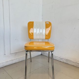 เก้าอี้ เบาะหนัง PU สีเหลือง พิงหลังสีขาว-เหลือง โครงขาเหล็ก
